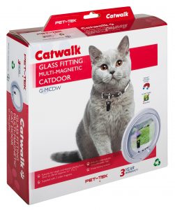 Retail box for the Catwalk multi-magnetic glass-fitting cat door in white